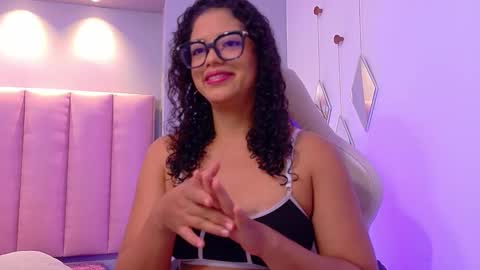 Camila online show from February 2026 12:27:01 PM