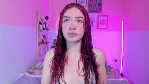 Camila  online show from October 2025 11:54:02 AM