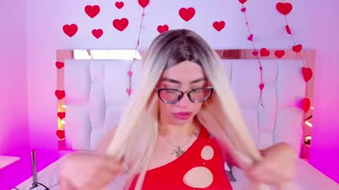 Snapshot of camille_juicy chatting on March 2026 12:51:02 PM Camille online show from March 2026 12:51:02 PM