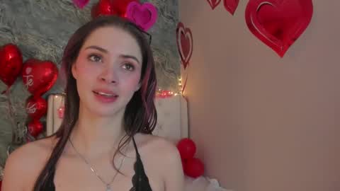 C A M I L L E N    Help me get to the top online show from February 2025 07:44:01 PM