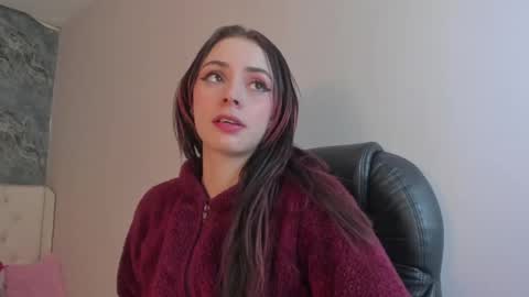 C A M I L L E N    Help me get to the top online show from February 2025 10:28:01 PM