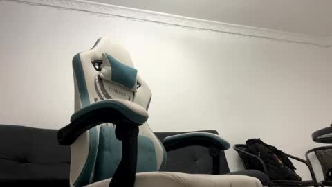 camilo_contre21 online show from January 2025 03:41:02 AM