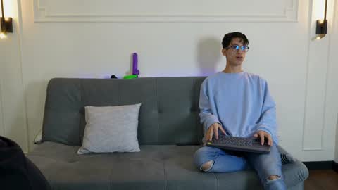 Camilo online show from January 2025 02:17:02 PM