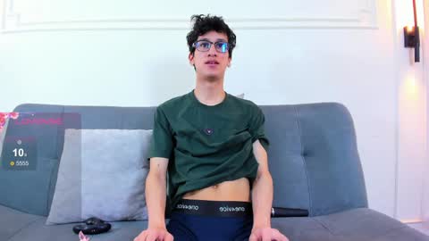 Snapshot of camilo_stark chatting on May 2026 03:14:02 AM Camilo online show from May 2026 03:14:02 AM