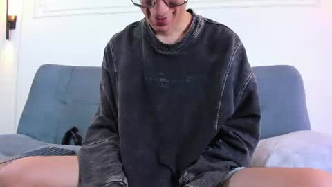 Snapshot of camilo_stark chatting on June 2026 03:59:02 AM Camilo online show from June 2026 03:59:02 AM