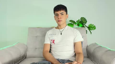 Snapshot of camilo_xcam chatting on September 2025 07:26:02 PM CAMILO online show from September 2025 07:26:02 PM
