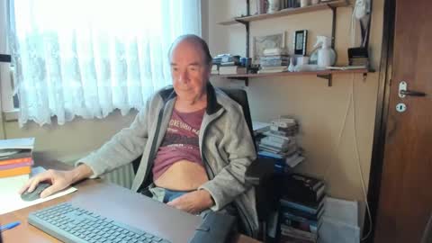 Cammee online show from January 2025 08:28:01 AM