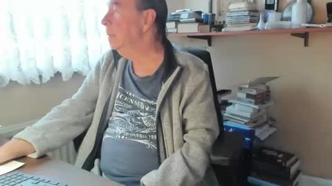 Cammee online show from February 2025 07:49:01 AM