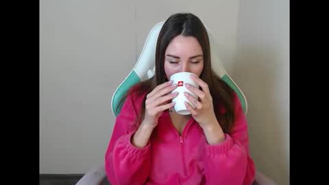 cammila horn online show from March 2026 06:14:01 AM