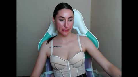 cammila horn online show from May 2026 10:36:01 AM