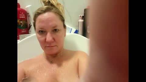 campbellcourtney385 online show from January 2026 03:12:02 AM