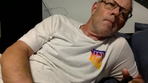 Snapshot of camperjay chatting on October 2025 02:00:01 AM james online show from October 2025 02:00:01 AM