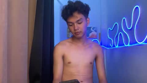 Ethan online show from October 2025 12:11:01 PM