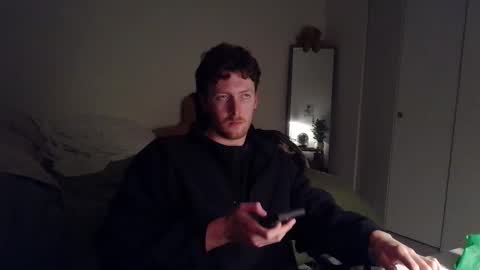 Snapshot of canadianstud18 chatting on January 2025 02:28:02 AM Devon online show from January 2025 02:28:02 AM