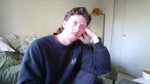 Snapshot of canadianstud18 chatting on January 2025 06:14:02 PM Devon online show from January 2025 06:14:02 PM