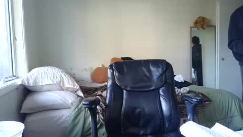 Snapshot of canadianstud18 chatting on January 2025 09:00:01 PM Devon online show from January 2025 09:00:01 PM