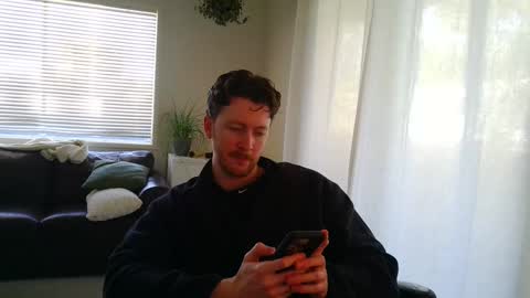 Snapshot of canadianstud18 chatting on March 2025 06:59:02 PM Devon online show from March 2025 06:59:02 PM