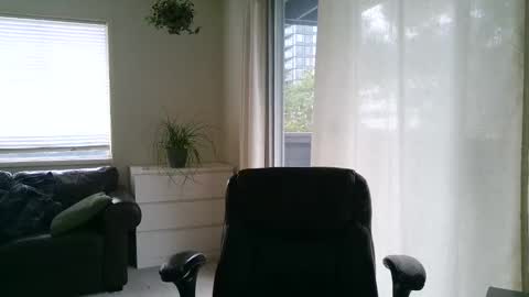 Snapshot of canadianstud18 chatting on March 2025 04:18:01 PM Devon online show from March 2025 04:18:01 PM