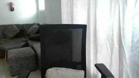 cumorsmooke online show from November 2025 05:37:01 PM