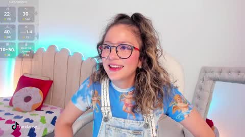 Snapshot of candase_ chatting on January 2025 10:06:02 PM Candase online show from January 2025 10:06:02 PM