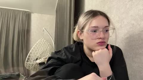 Snapshot of candelariahile chatting on February 2026 02:24:02 PM candelariahile online show from February 2026 02:24:02 PM