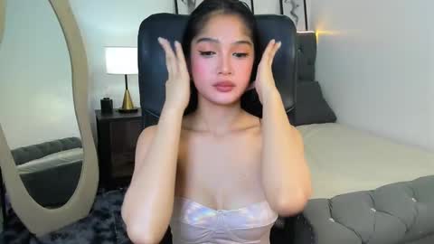 Snapshot of candiceferragamo chatting on September 2025 08:14:01 AM candiceferragamo online show from September 2025 08:14:01 AM