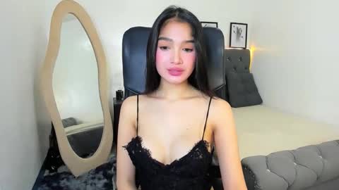 Snapshot of candiceferragamo chatting on September 2025 02:08:01 PM candiceferragamo online show from September 2025 02:08:01 PM