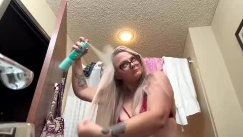 Snapshot of candicewlahna chatting on September 2025 12:30:01 PM candicewlahna online show from September 2025 12:30:01 PM