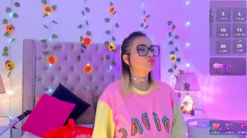 Candie  online show from October 2025 11:29:02 AM