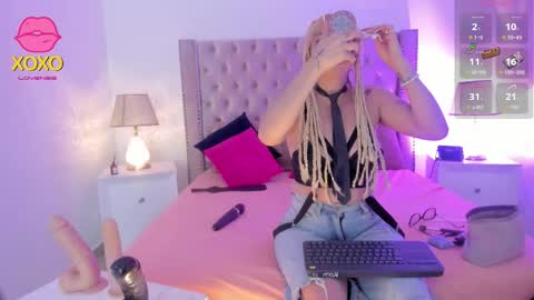 Candie  online show from November 2025 02:42:01 PM