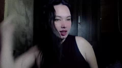 candiiice18 online show from November 2025 06:31:01 PM