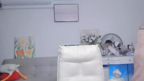 candy8998 online show from October 2025 10:33:01 PM