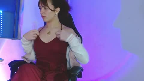 Snapshot of candy_giuliana21 chatting on April 2026 01:42:02 AM candy_giuliana21 online show from April 2026 01:42:02 AM