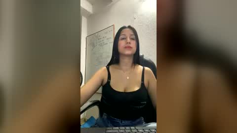 Snapshot of candy_liittle18 chatting on August 2026 02:15:01 AM candy_liittle18 online show from August 2026 02:15:01 AM