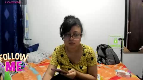 Snapshot of candy_val chatting on May 2026 07:05:02 AM candy_val online show from May 2026 07:05:02 AM