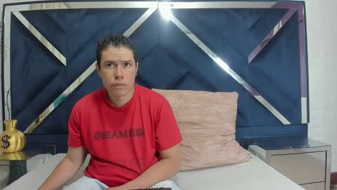 Snapshot of candyandsteven chatting on September 2025 02:33:01 AM candyandsteven online show from September 2025 02:33:01 AM