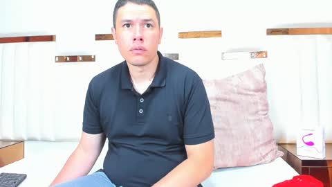 Snapshot of candyandsteven chatting on November 2025 02:55:02 AM candyandsteven online show from November 2025 02:55:02 AM