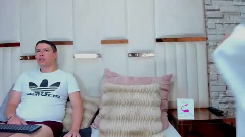 candyandsteven online show from January 2026 03:11:02 AM