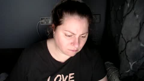 Laura online show from October 2025 02:08:01 PM