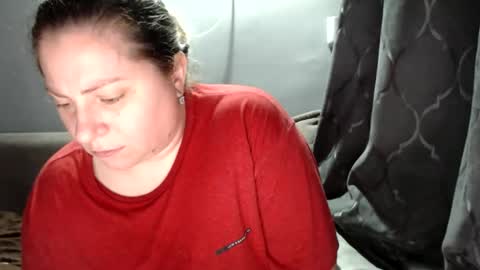 Laura online show from October 2025 07:18:01 AM