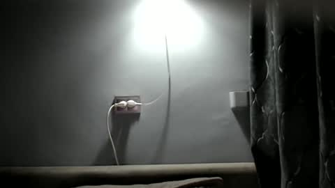 Laura online show from October 2025 04:36:02 PM