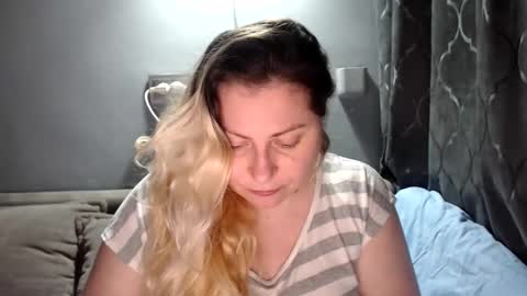 Laura online show from January 2026 08:03:01 PM