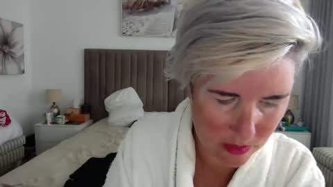 Snapshot of candycumslut69 chatting on June 2026 08:04:02 AM Candycumslut69 online show from June 2026 08:04:02 AM