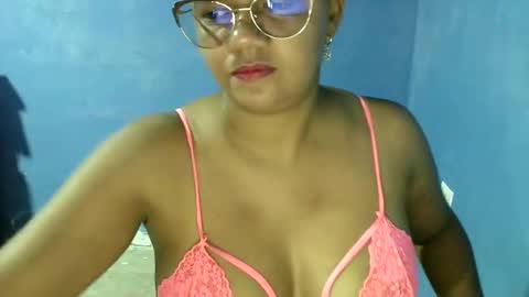 candyflowerlub online show from January 2025 12:25:02 PM