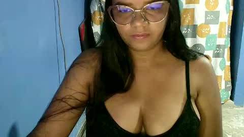 candyflowerlub online show from February 2025 12:24:02 PM