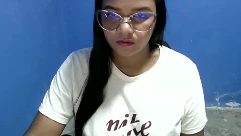 candyflowerlub online show from February 2025 12:19:02 AM