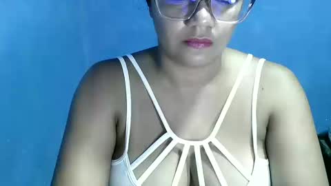 candyflowerlub online show from October 2025 08:53:02 PM