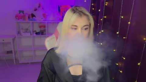 You can call me HH online show from November 2025 03:47:01 PM