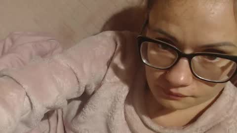 say meow and send tips  online show from November 2025 08:41:01 PM