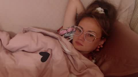 Snapshot of candylady13 chatting on June 2026 06:57:01 AM say meow and send tips online show from June 2026 06:57:01 AM